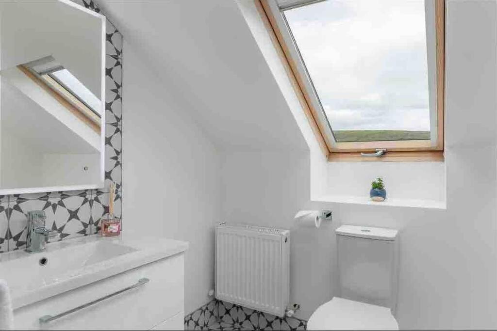 Wonderful Coastal Home In Dingle Town المظهر الخارجي الصورة